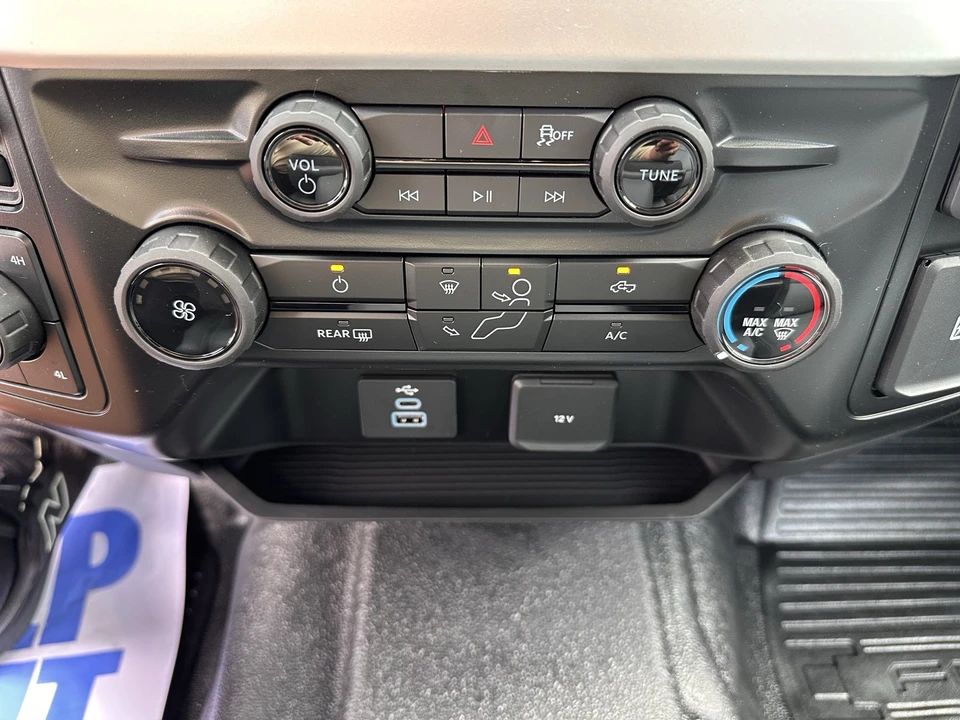 2026 Ford Super Duty 5th Gen - Image 23 of 26
