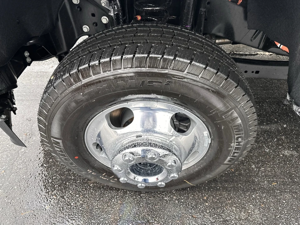 2026 Ford Super Duty 5th Gen - Image 25 of 27