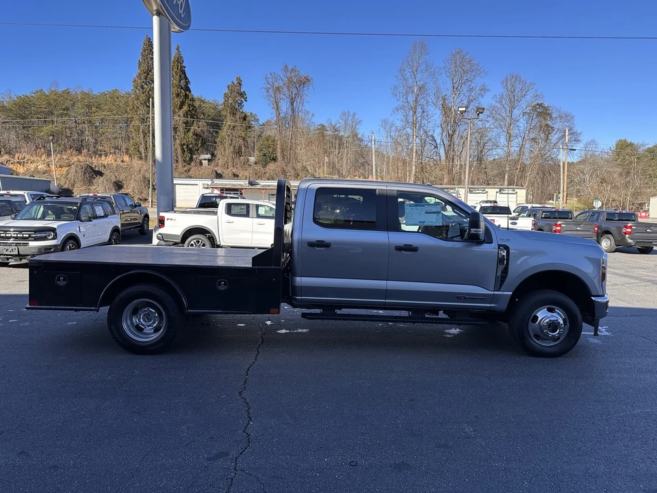 2026 Ford Super Duty 5th Gen - Image 5 of 27