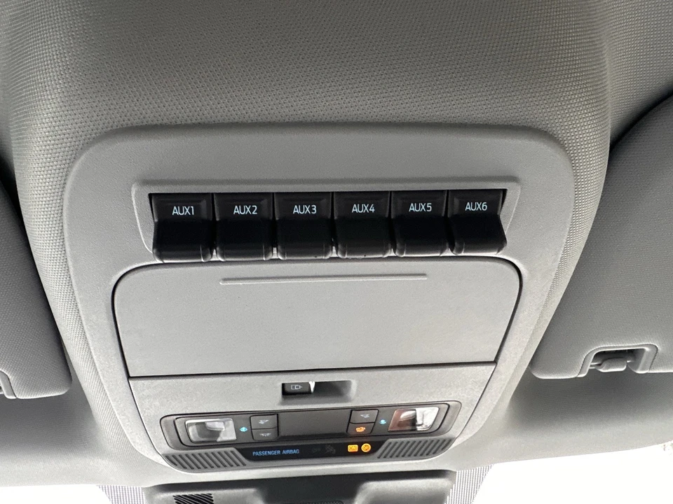 2026 Ford Super Duty 5th Gen - Image 24 of 27