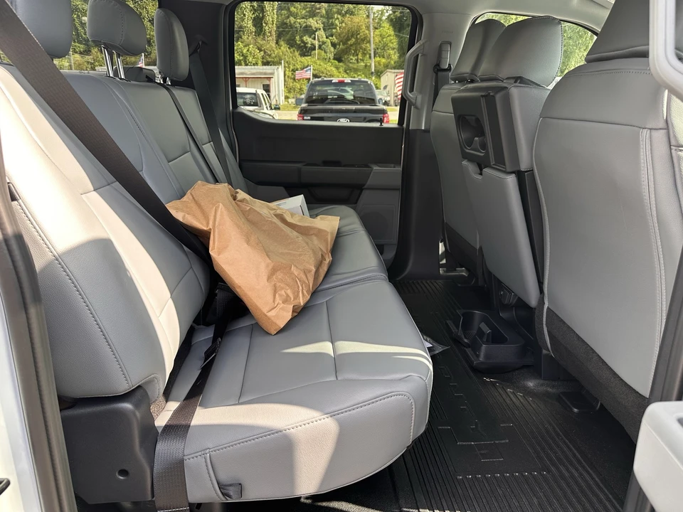 2026 Ford Super Duty 5th Gen - Image 15 of 27