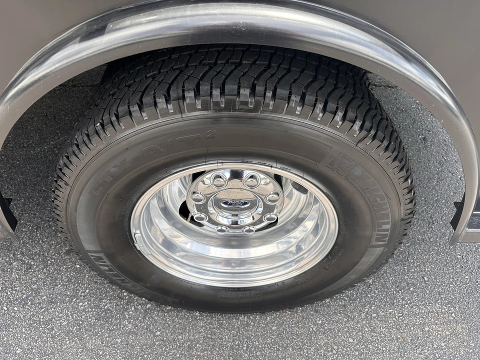 2026 Ford Super Duty 5th Gen - Image 26 of 27