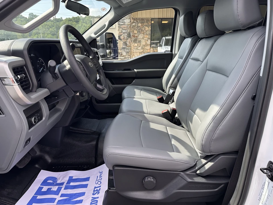 2026 Ford Super Duty 5th Gen - Image 8 of 27
