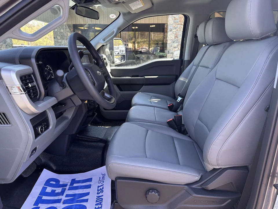 2026 Ford Super Duty 5th Gen - Image 8 of 27