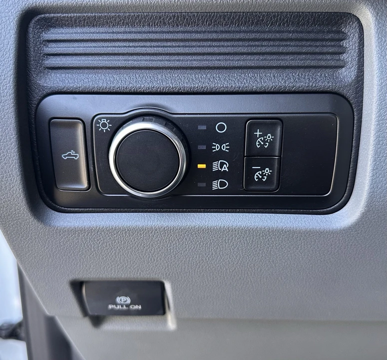 2026 Ford Super Duty 5th Gen - Image 18 of 23