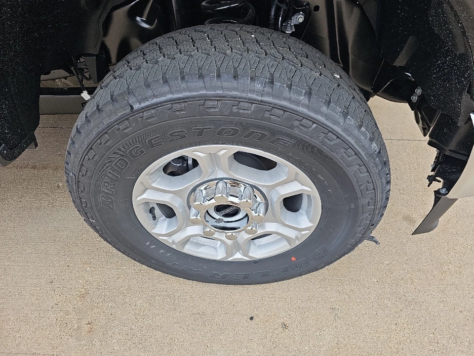 2026 Ford Super Duty 5th Gen - Image 4 of 21