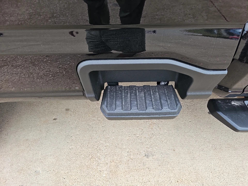 2026 Ford Super Duty 5th Gen - Image 10 of 21