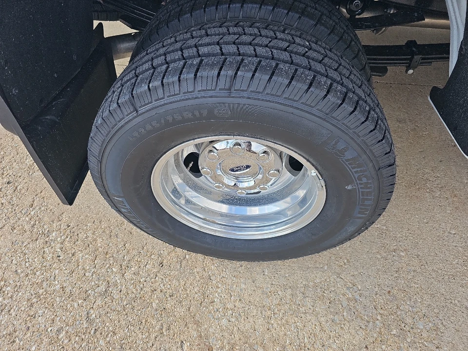 2026 Ford Super Duty 5th Gen - Image 16 of 21