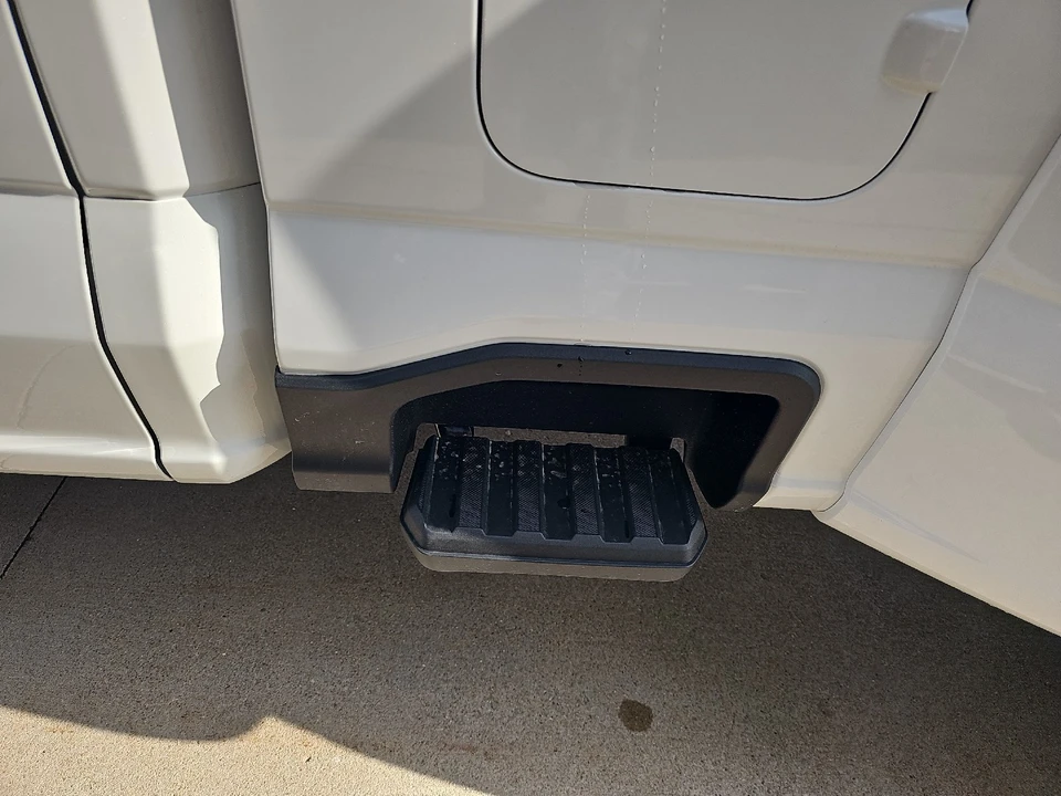 2026 Ford Super Duty 5th Gen - Image 21 of 21