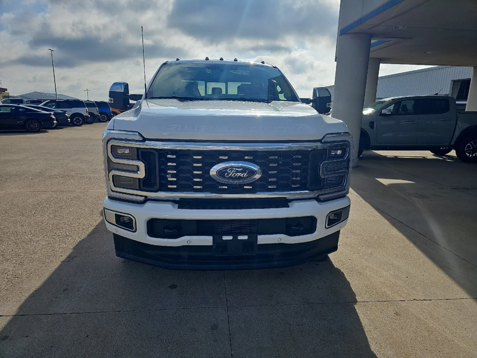 2026 Ford Super Duty 5th Gen - Image 3 of 21