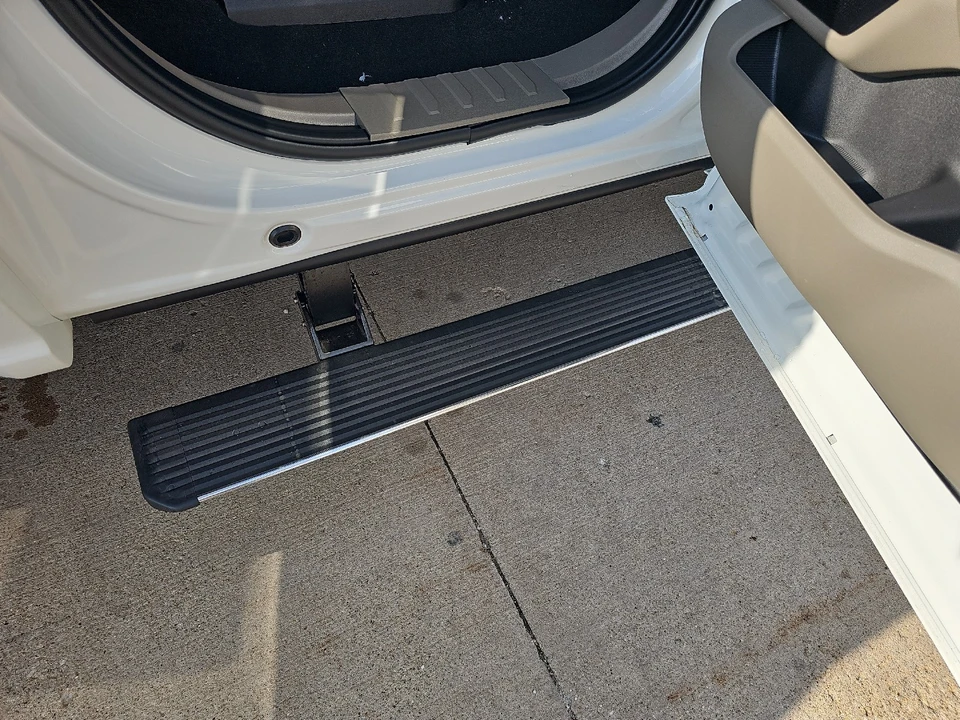 2026 Ford Super Duty 5th Gen - Image 11 of 21