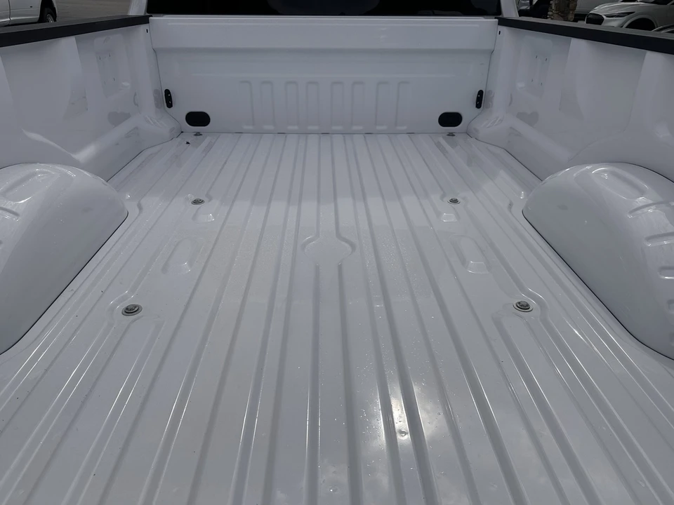 2026 Ford Super Duty 5th Gen - Image 9 of 31