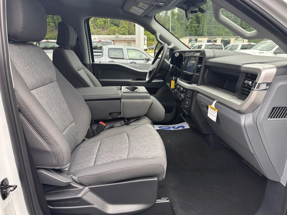 2026 Ford Super Duty 5th Gen - Image 15 of 31