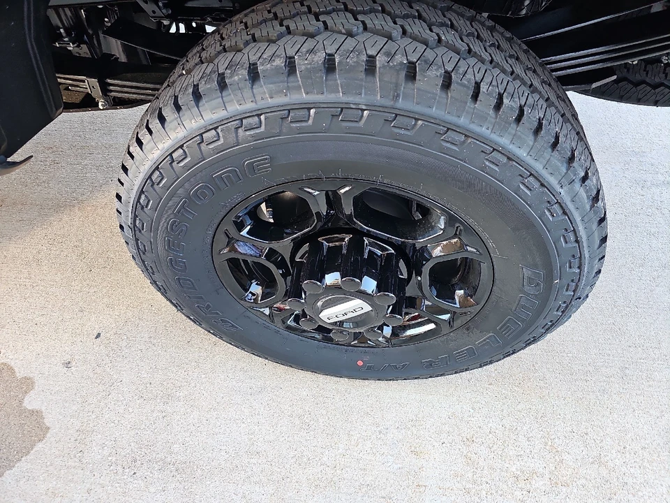 2026 Ford Super Duty 5th Gen - Image 16 of 28