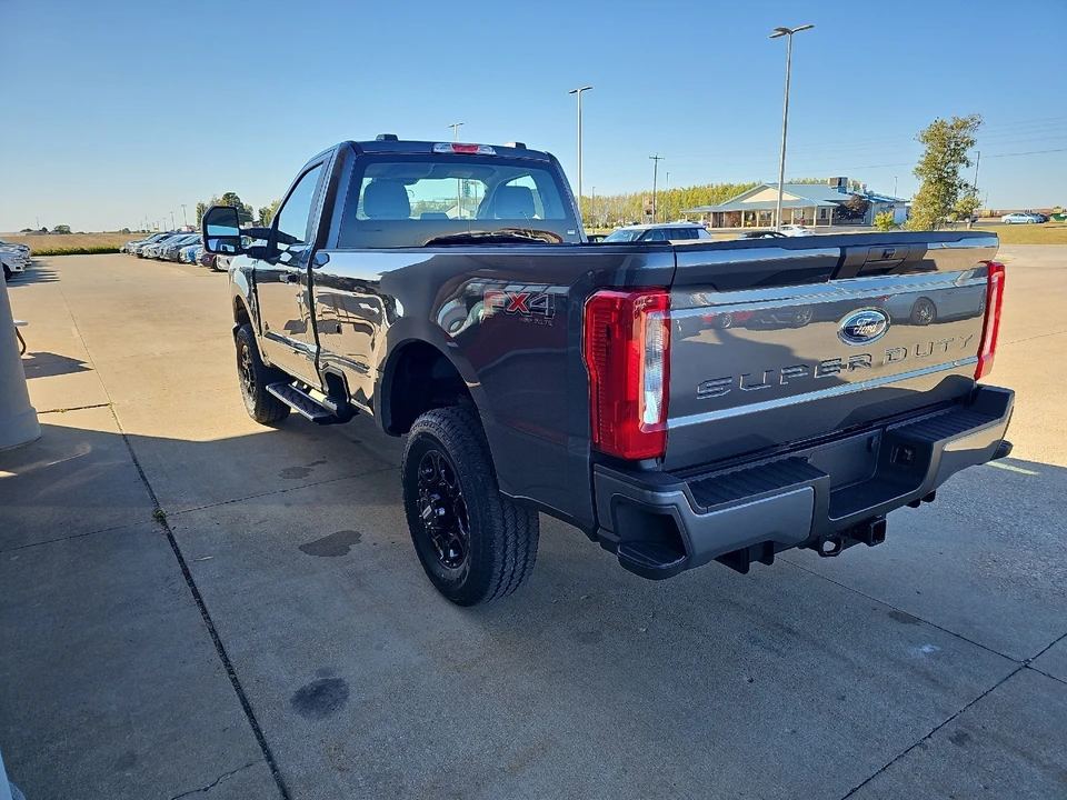 2026 Ford Super Duty 5th Gen - Image 14 of 28