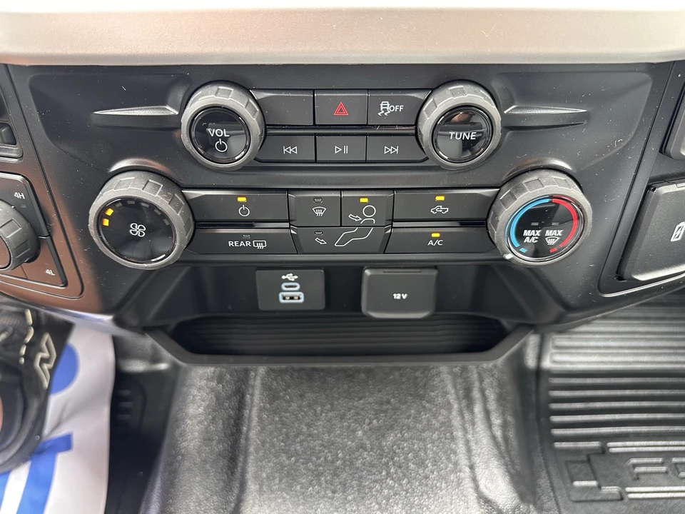 2026 Ford Super Duty 5th Gen - Image 25 of 29