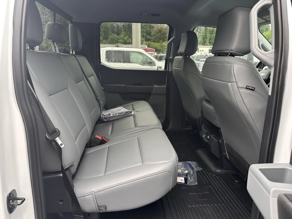 2026 Ford Super Duty 5th Gen - Image 15 of 29
