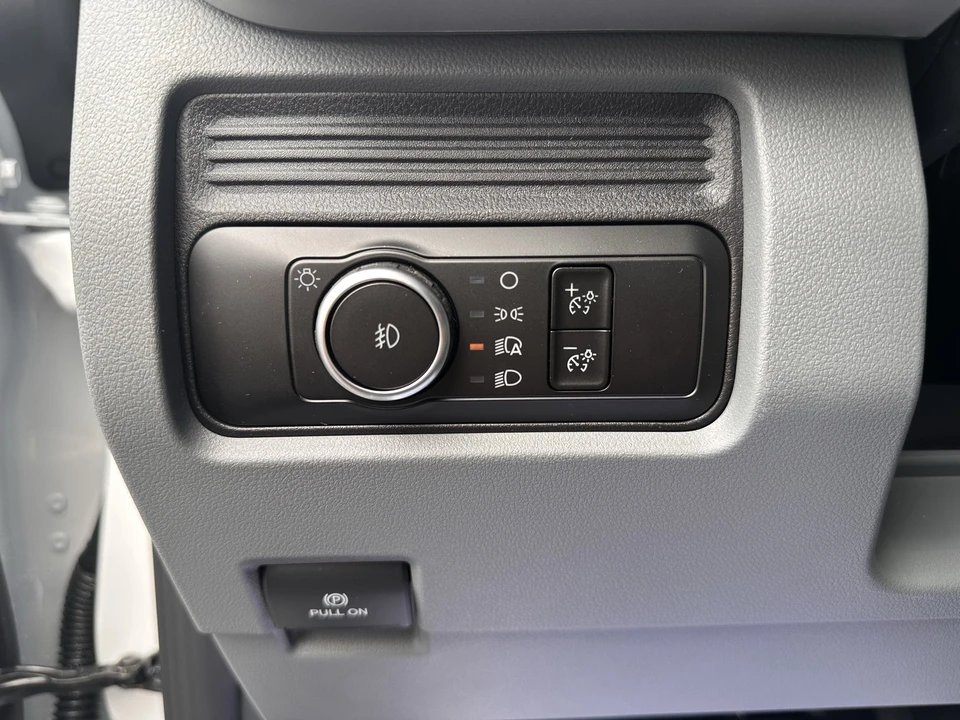 2026 Ford Super Duty 5th Gen - Image 17 of 29