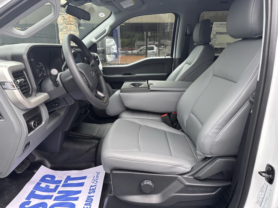 2026 Ford Super Duty 5th Gen - Image 9 of 29