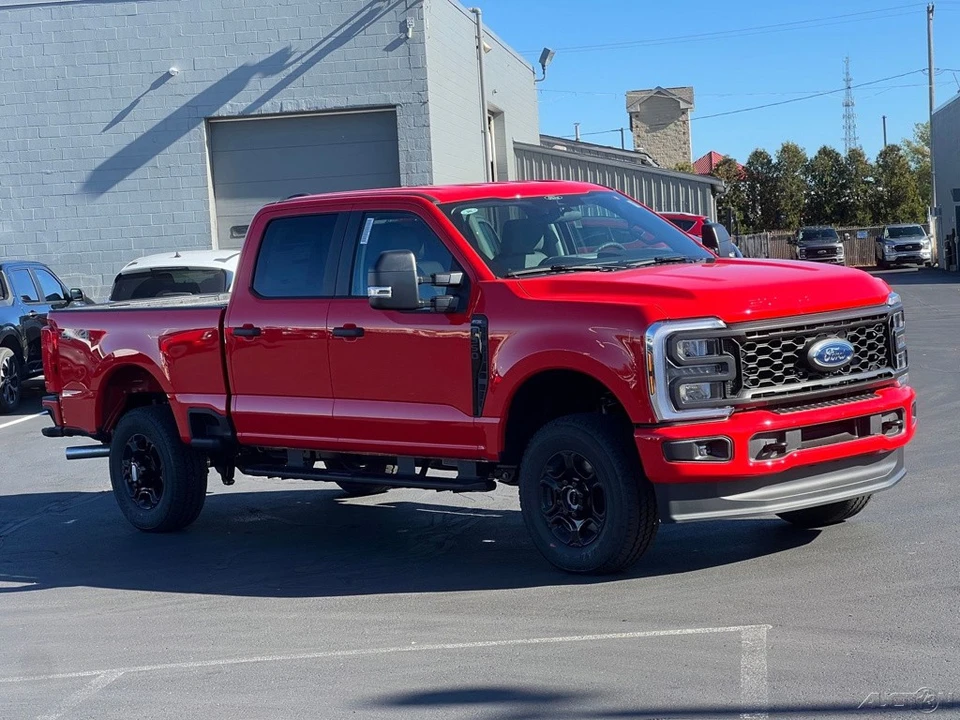 2026 Ford Super Duty 5th Gen - Image 9 of 12