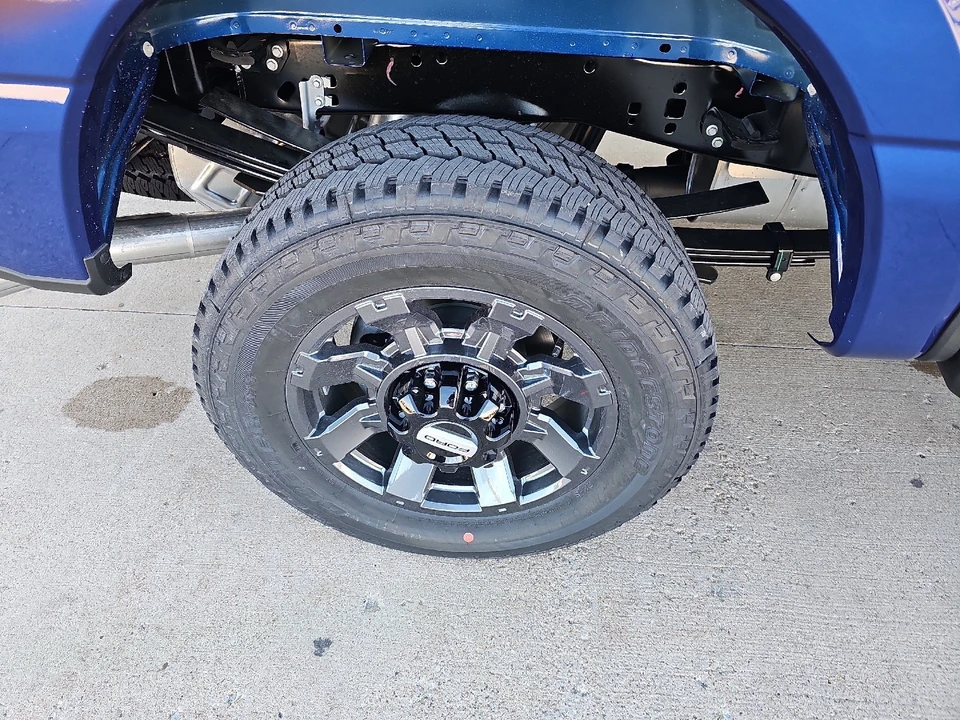 2026 Ford Super Duty 5th Gen - Image 11 of 21