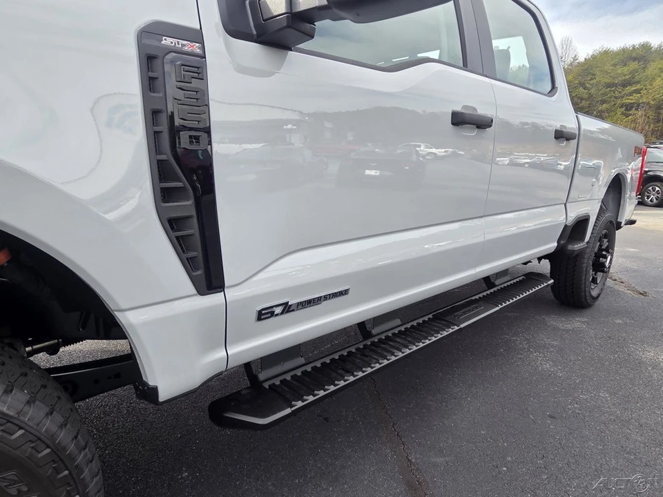 2026 Ford Super Duty 5th Gen - Image 4 of 21