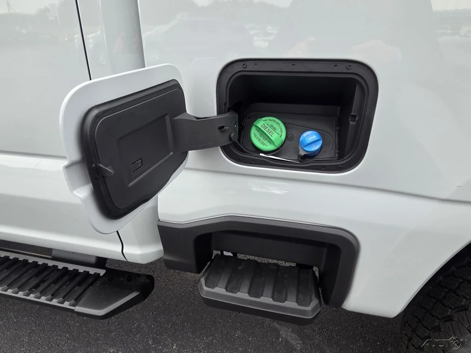 2026 Ford Super Duty 5th Gen - Image 7 of 21