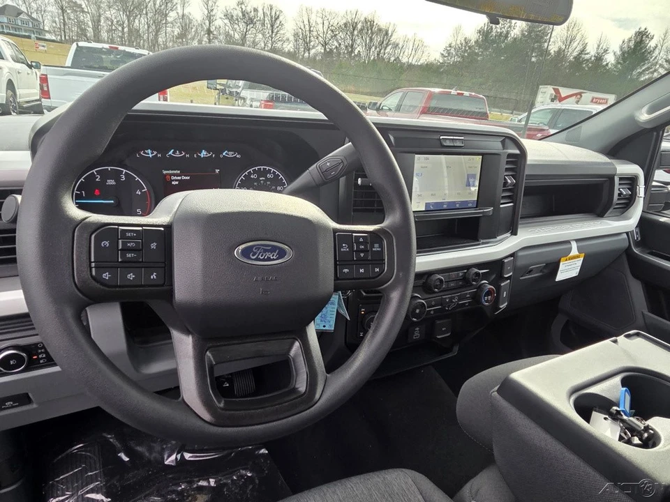 2026 Ford Super Duty 5th Gen - Image 17 of 21