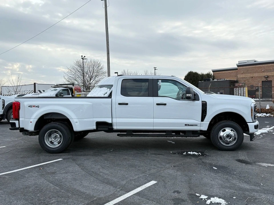 2026 Ford Super Duty 5th Gen - Image 7 of 12