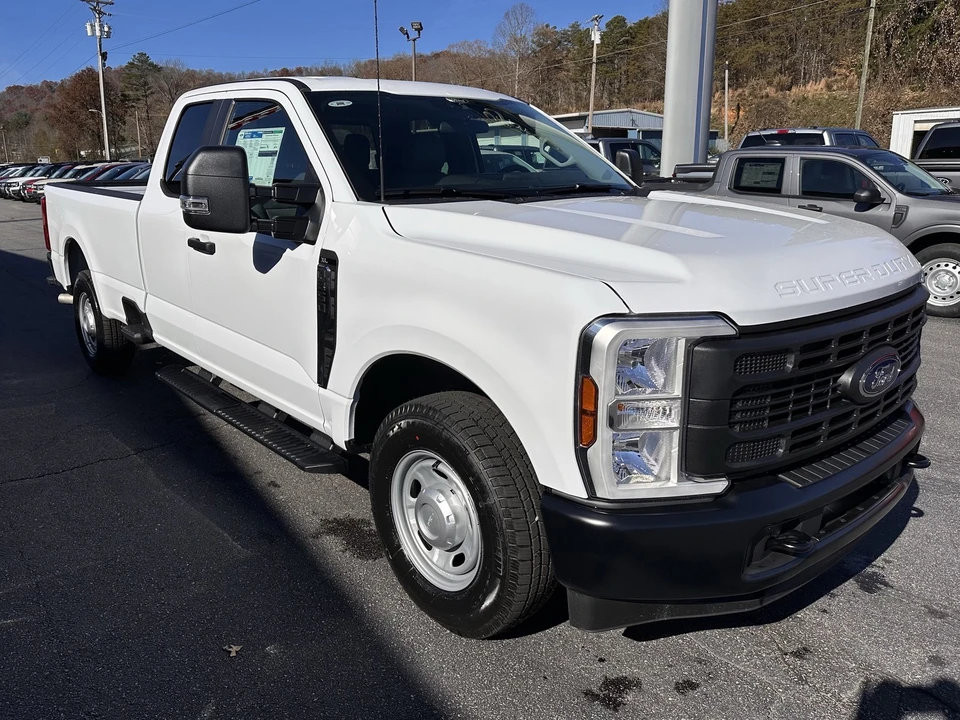 2026 Ford Super Duty 5th Gen - Image 4 of 21