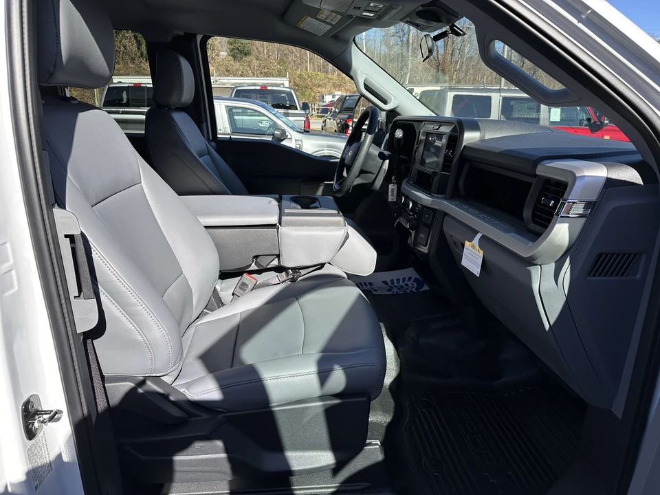 2026 Ford Super Duty 5th Gen - Image 15 of 21