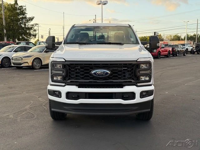 2026 Ford Super Duty 5th Gen - Image 10 of 12