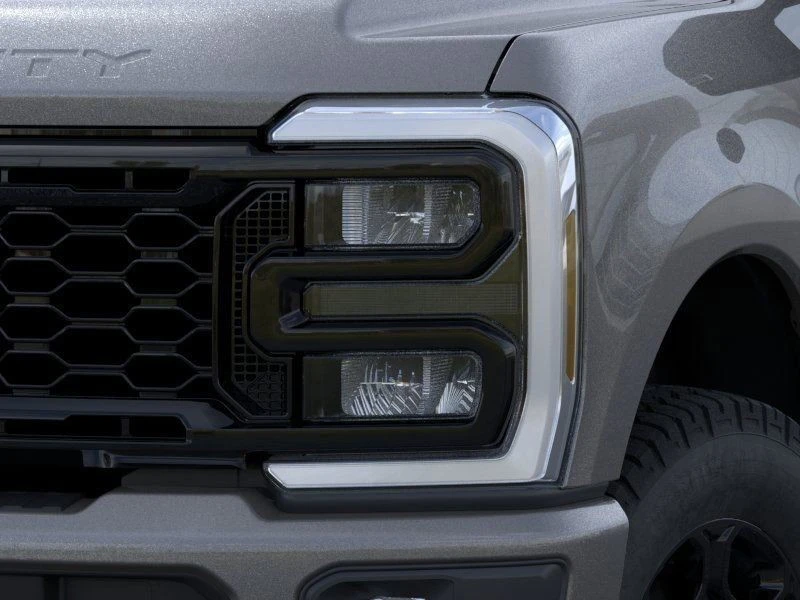 2026 Ford Super Duty 5th Gen - Image 18 of 21