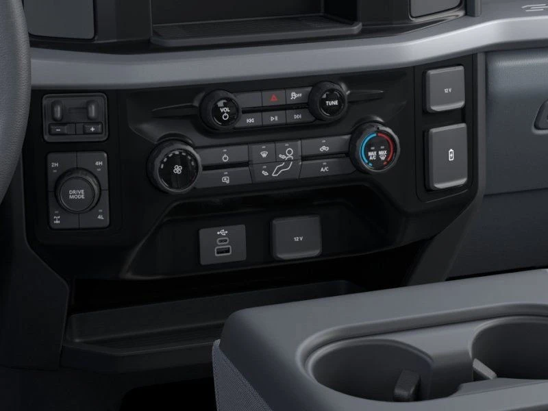 2026 Ford Super Duty 5th Gen - Image 15 of 21