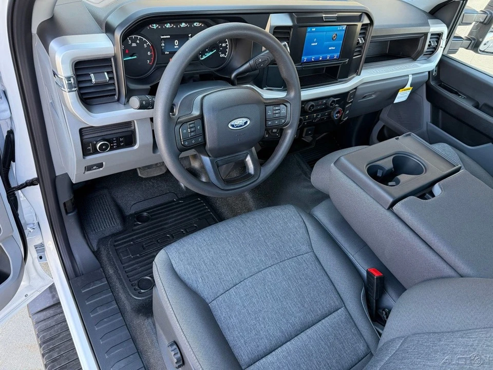 2026 Ford Super Duty 5th Gen - Image 14 of 21