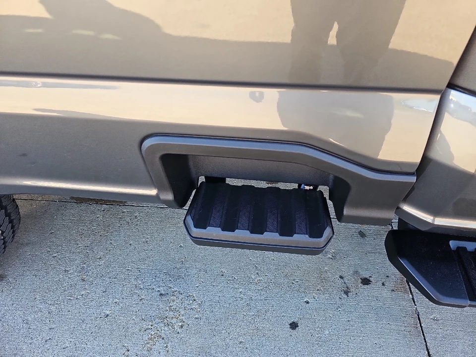 2026 Ford Super Duty 5th Gen - Image 7 of 21