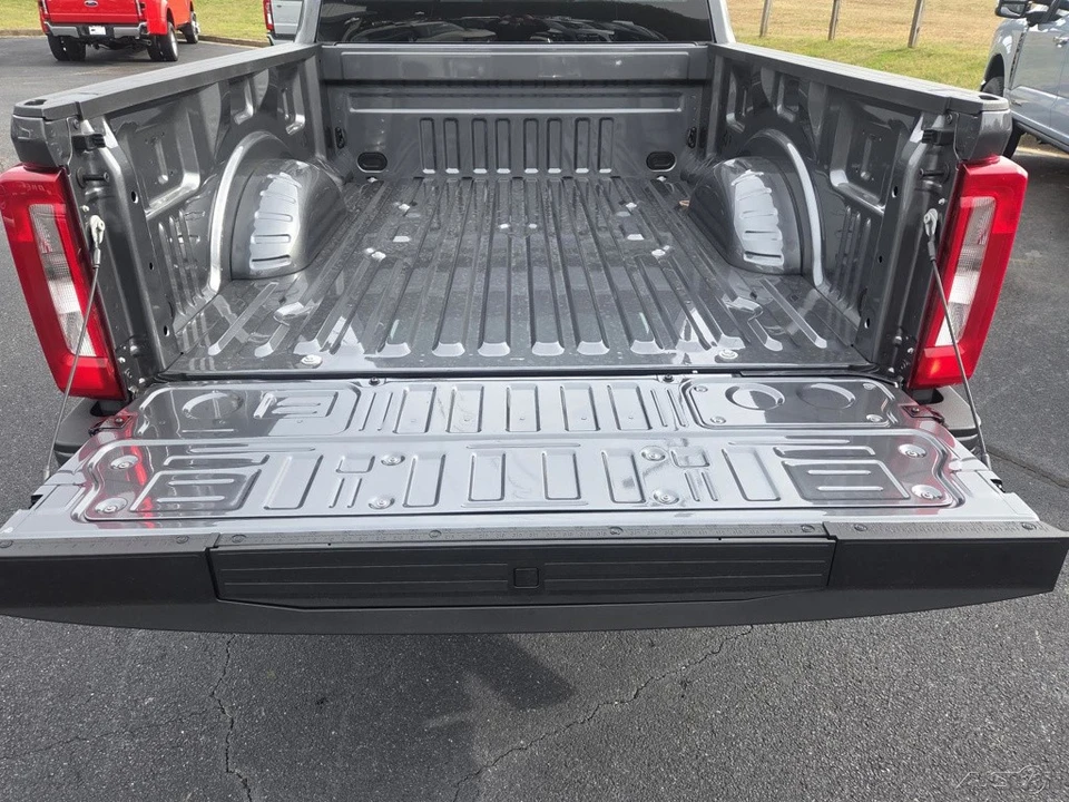 2026 Ford Super Duty 5th Gen - Image 7 of 21