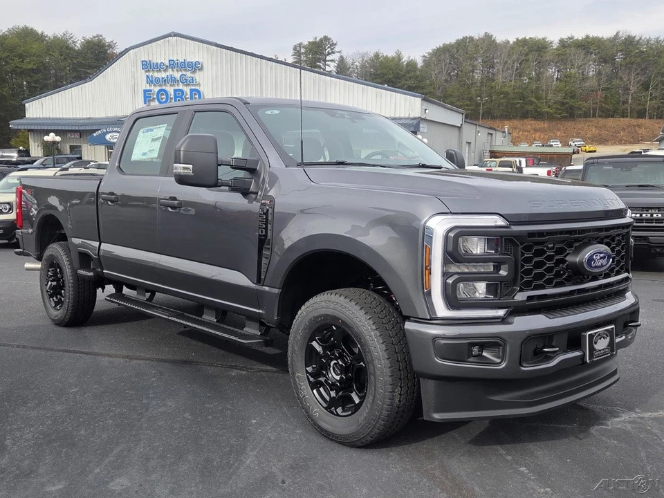 2026 Ford Super Duty 5th Gen - Image 2 of 21