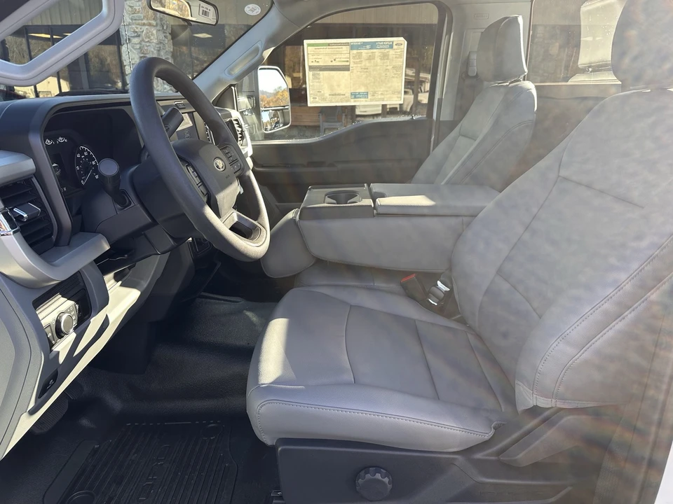 2026 Ford Super Duty 5th Gen - Image 11 of 21