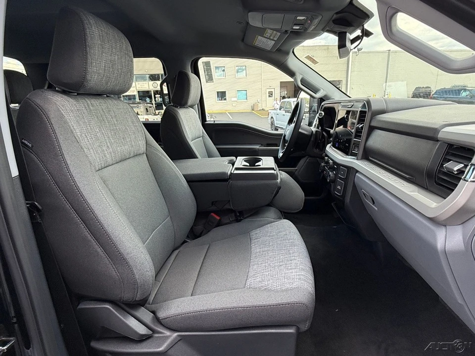 2026 Ford Super Duty 5th Gen - Image 19 of 21
