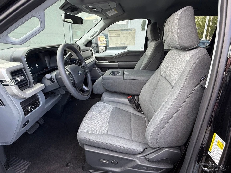 2026 Ford Super Duty 5th Gen - Image 14 of 21