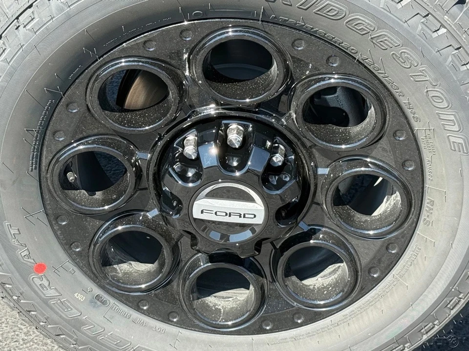 2026 Ford Super Duty 5th Gen - Image 11 of 12