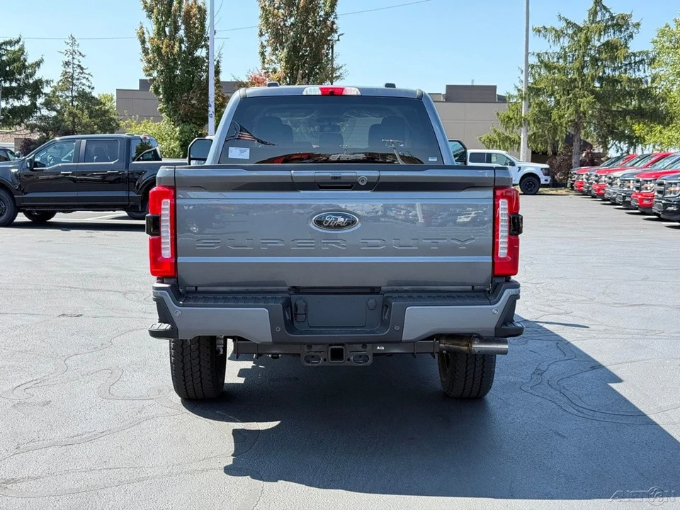 2026 Ford Super Duty 5th Gen - Image 5 of 12