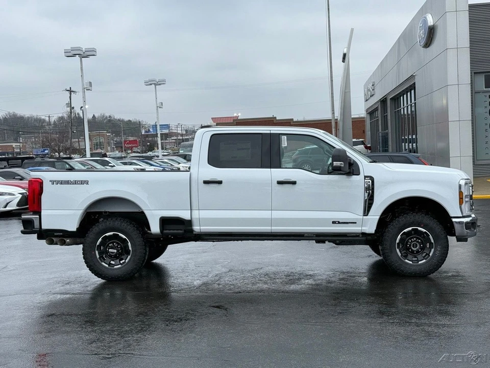 2026 Ford Super Duty 5th Gen - Image 7 of 12
