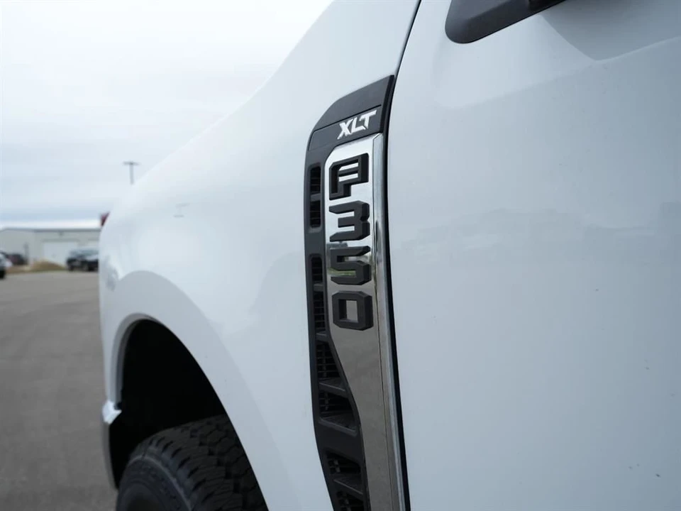 2026 Ford Super Duty 5th Gen - Image 12 of 12