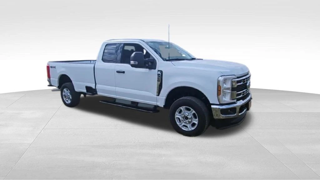 2026 Ford Super Duty 5th Gen - Image 2 of 21