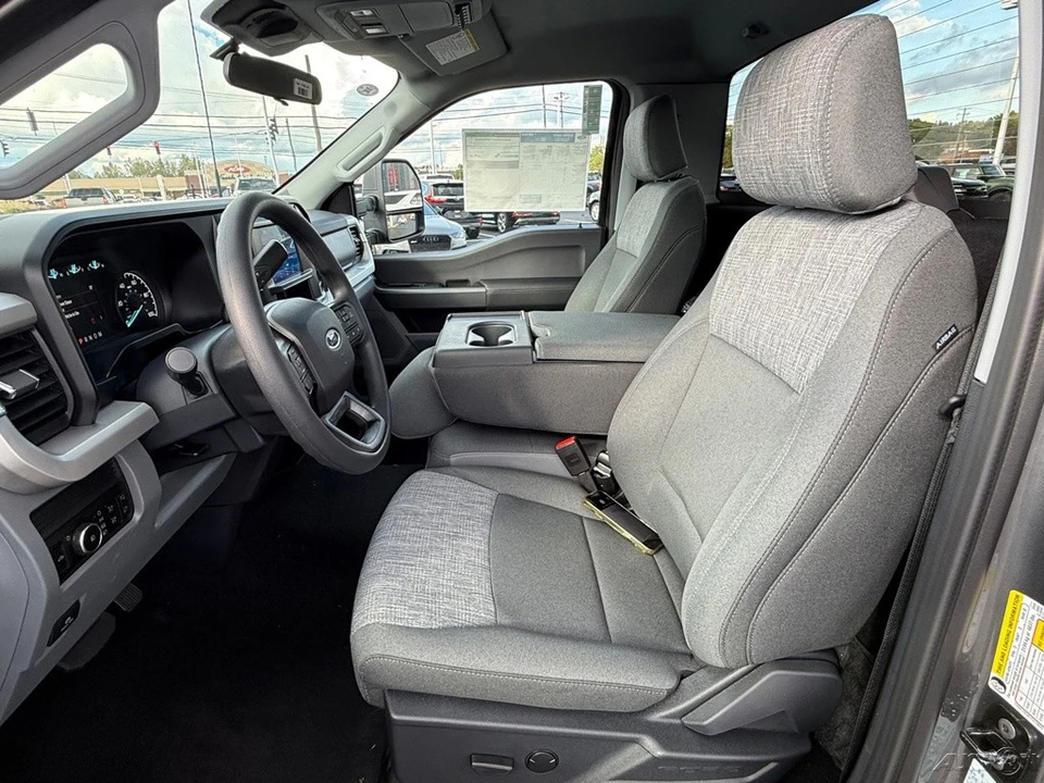 2026 Ford Super Duty 5th Gen - Image 14 of 21