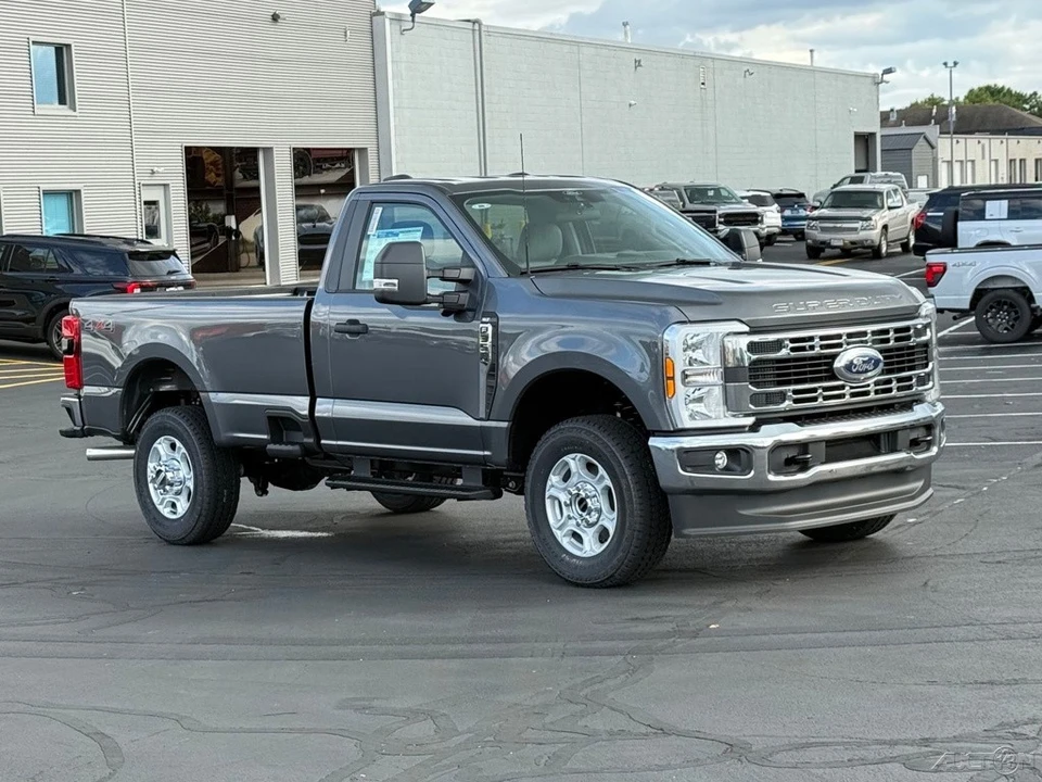 2026 Ford Super Duty 5th Gen - Image 9 of 12
