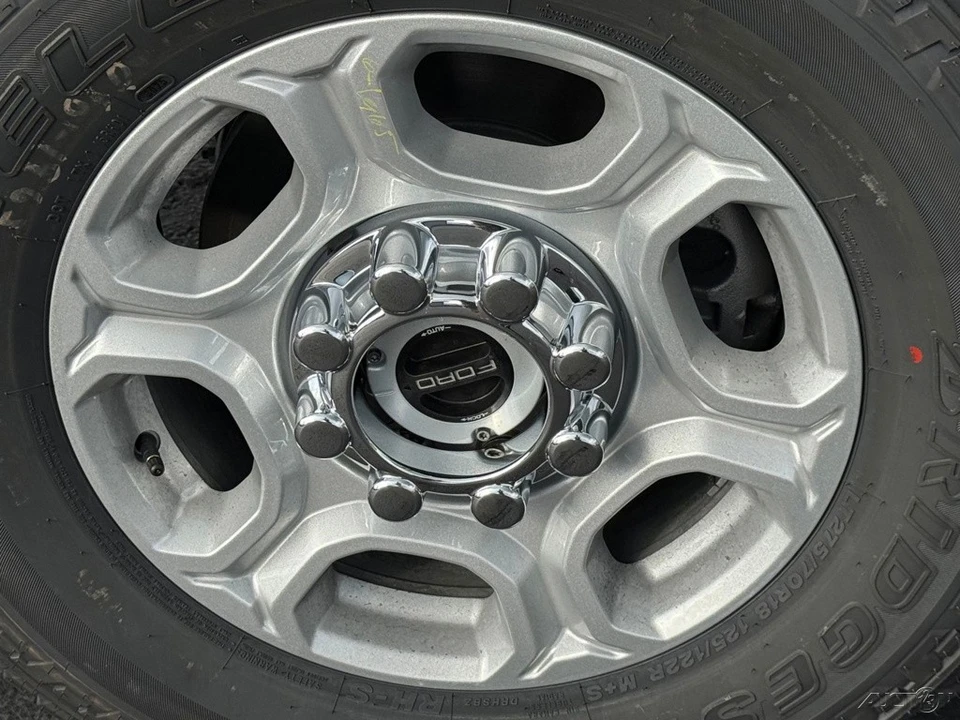 2026 Ford Super Duty 5th Gen - Image 11 of 12