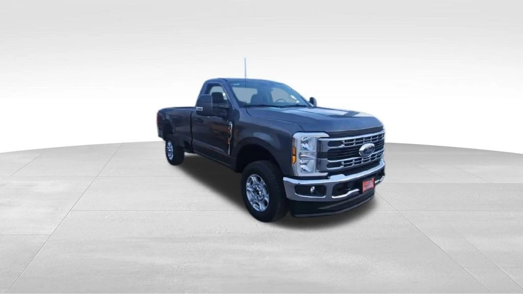 2026 Ford Super Duty 5th Gen - Image 2 of 21